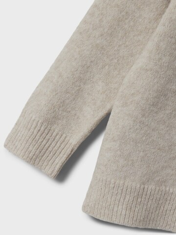 Pull-over NAME IT en gris
