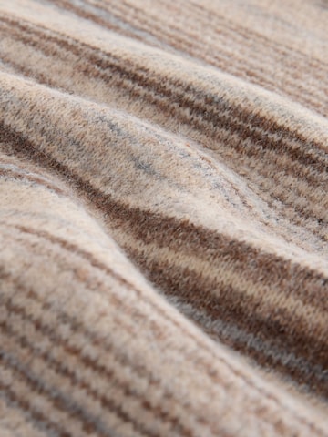 Next Свитер в Бежевый