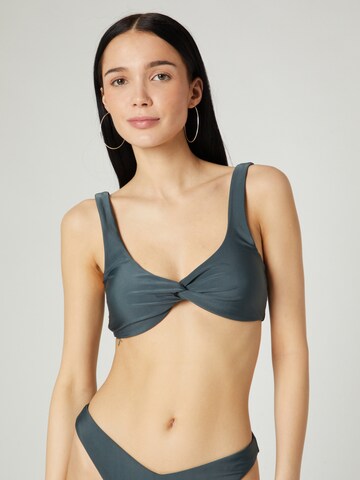 Guido Maria Kretschmer Women Minimiser Bikini top 'Mariel' in Green: front