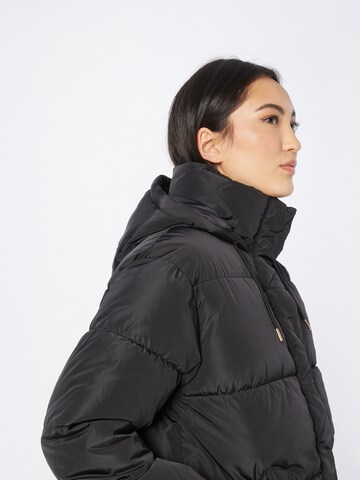 Oasis Winter Jacket in Black