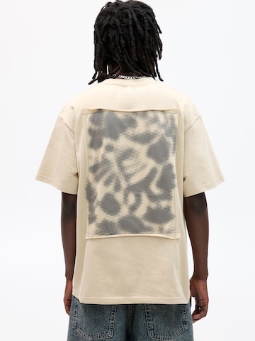 Pull&Bear Shirt in Brown: front