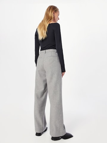 Wide Leg Pantalon à pince minimum en gris