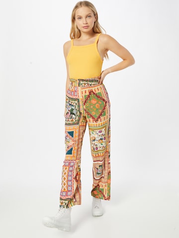 Trendyol Loose fit Pants in Mixed colors