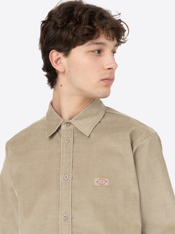 DICKIES Regular fit Ing 'Wilson' - bézs