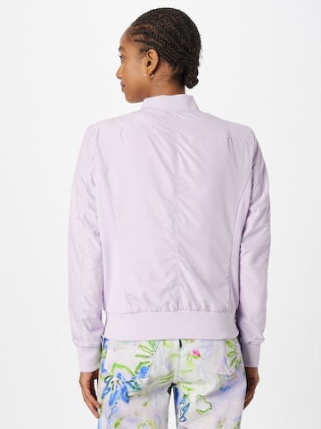 Veste mi-saison Urban Classics en violet