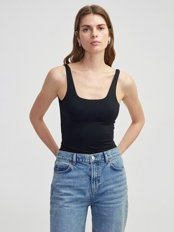Ipekyol Top in Black: front