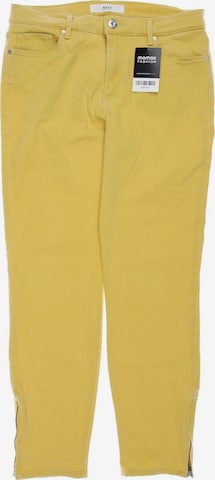 BRAX Jeans in 29 in Yellow: front