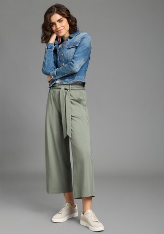 KangaROOS Wide leg Pants in Green