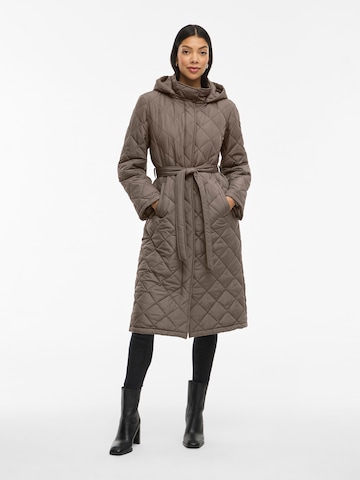 VILA Between-Seasons Coat 'VIKANTE' in Brown: front