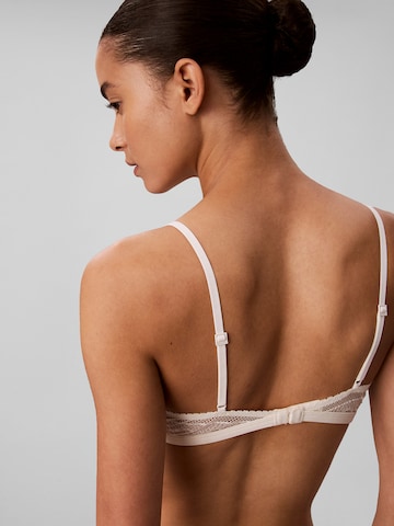 Calvin Klein Triangel BH in Beige