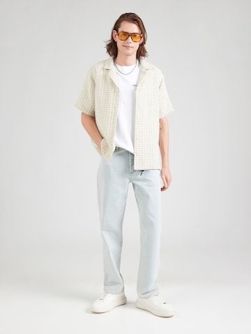 Abercrombie & Fitch Футболка в Белый