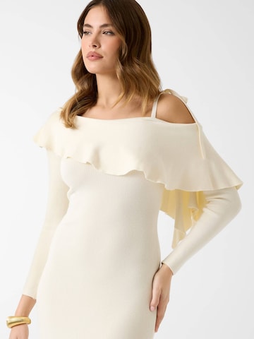 GUESS Kleid in Beige