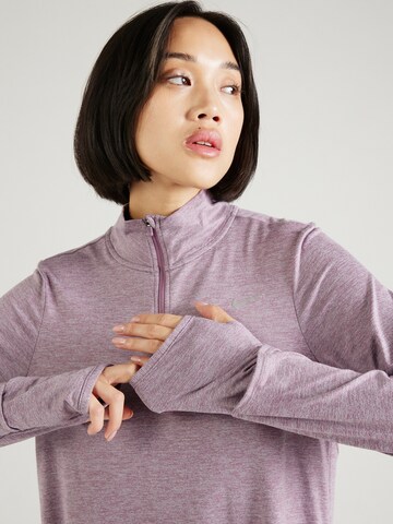 NIKE Funktionsshirt in Lila