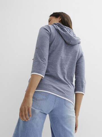 Tricou de la bonprix pe albastru