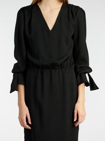 Rochie 'MIDNIGHT' de la KAN pe negru