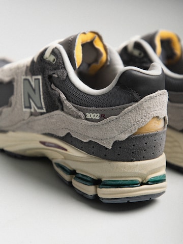 new balance Sneaker in Grau
