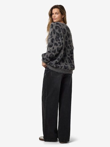 Noisy may Knit cardigan in Grey