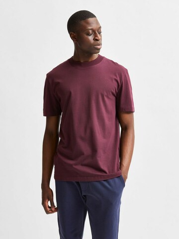 T-Shirt SELECTED HOMME en rouge : devant