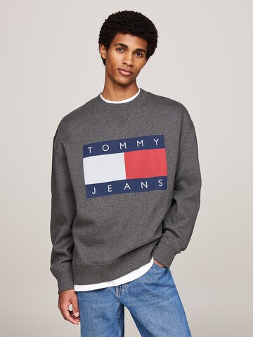 Tommy Jeans Sweatshirt in Grau: Vorderseite
