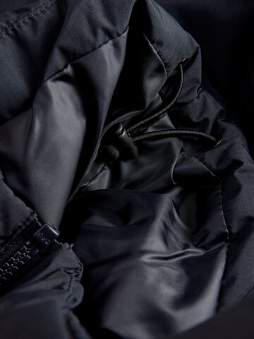 aprel Between-Season Jacket in Blue