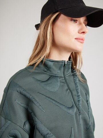 Nike Sportswear Свитшот в Зеленый