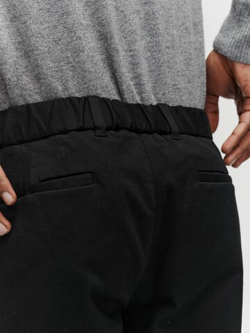 SANVT Regular Chinohose 'The Heavyweight Chino'‌‌‌‌‌‌‌‌ in Schwarz