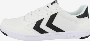 Baskets basses 'Stadil' Hummel en blanc