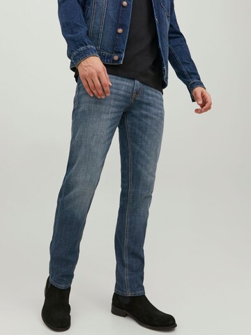 JACK & JONES Regular Jeans 'Clark' in Blue: front