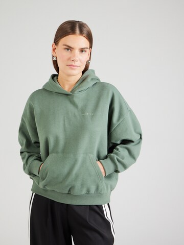 mazine Sweatshirt in Grün: Vorderseite