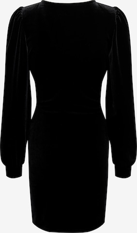 Robe 'SMOOTH' ONLY en noir