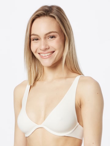 ETAM Triangle Bra in Beige: front