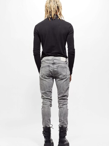 regular Jeans 'Morten 99224' di Young Poets in grigio