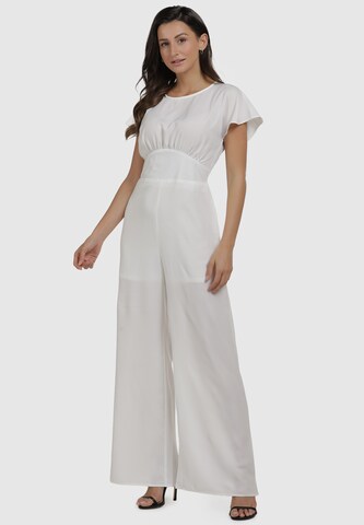 Combinaison usha WHITE LABEL en blanc : devant