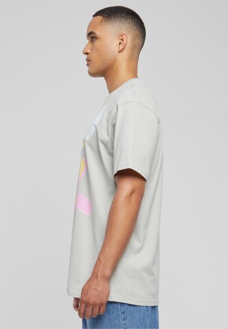 Mister Tee - Camiseta en gris