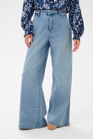 Regular Jean 'CRVisti w. Braiding' Cream en bleu : devant