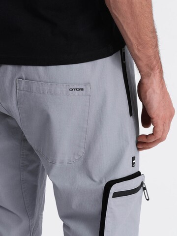 Ombre Tapered Trousers 'OM-PAJO-0135' in Grey
