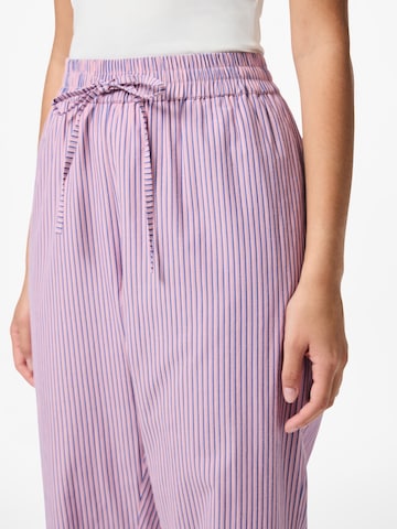 PIECES Regular Trousers in Pink