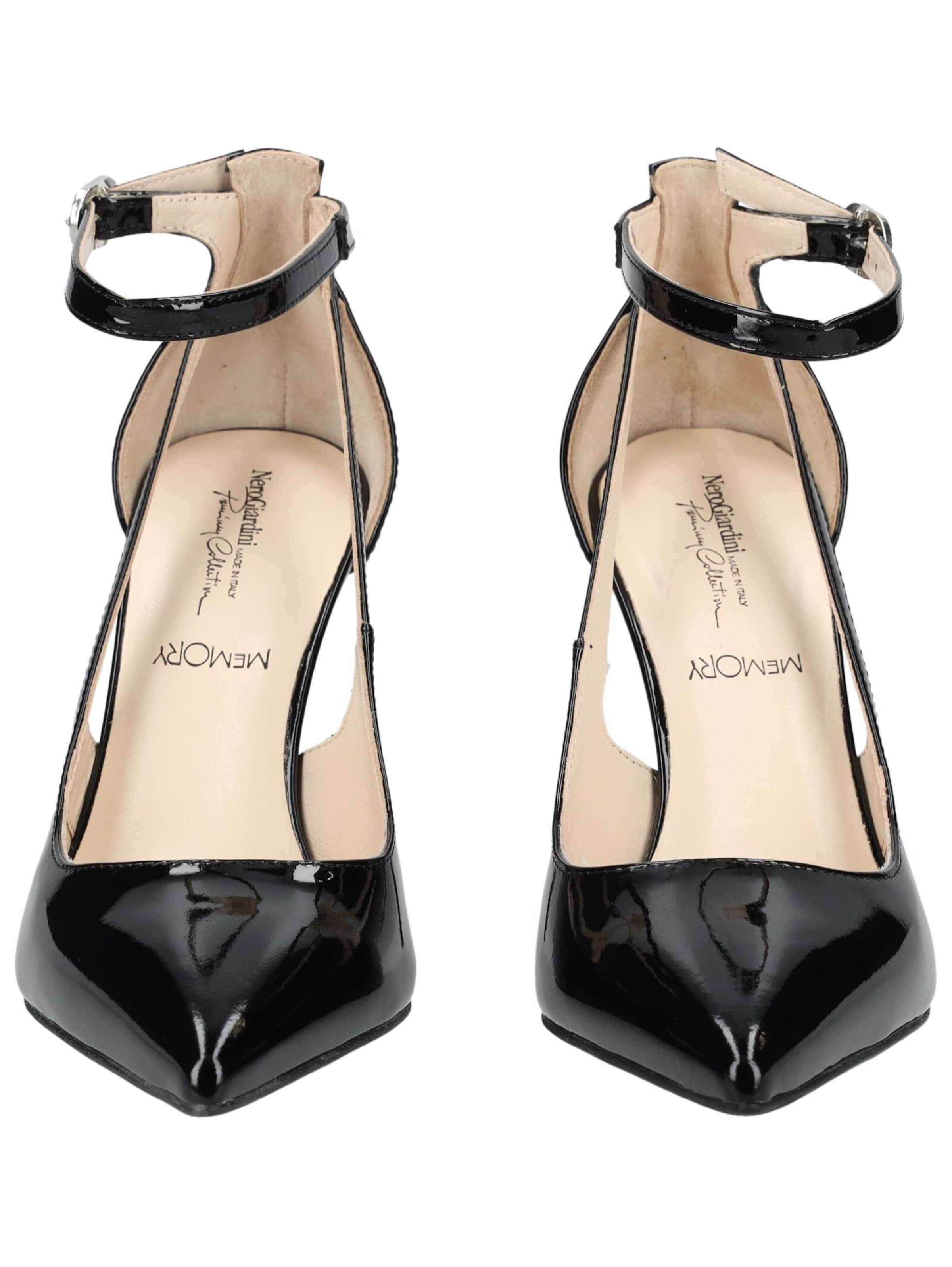 Décolleté di Nero Giardini in nero