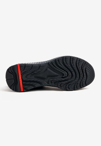 LLOYD Athletic Lace-Up Shoes in Black