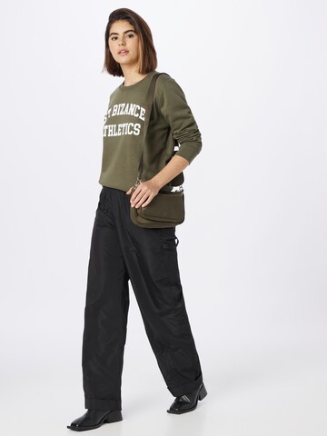 Bizance Paris Sweatshirt in Green