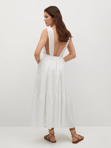 MANGO Letní šaty 'Coquet' – bílá