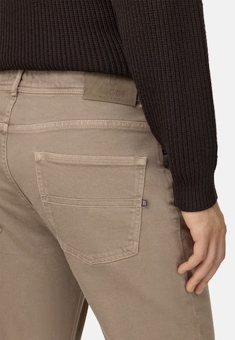 Coupe slim Jean Boggi Milano en marron