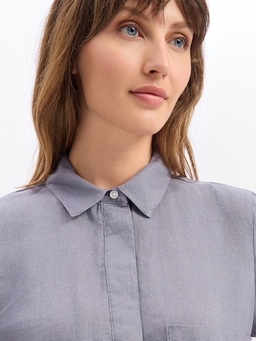 Robe 'Lisa' Marie Lund en gris