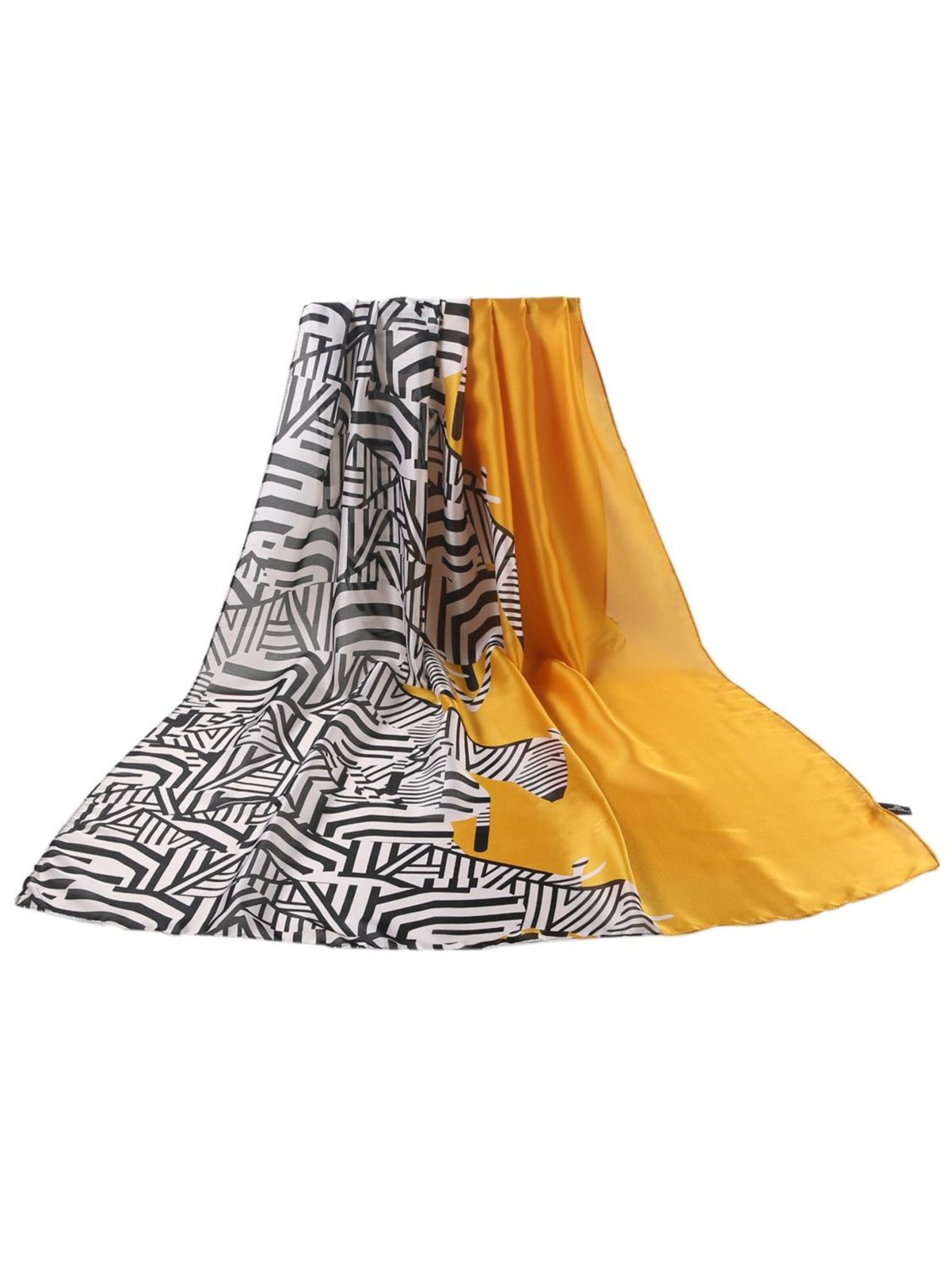 Sciarpa 'Etole de Soie Madame Florina' di alberto cabale in giallo