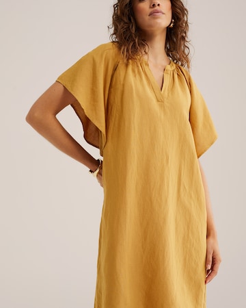 WE Fashion Jurk in Geel