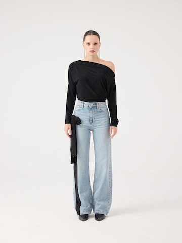 HOLLY LOLLY Blouse in Zwart