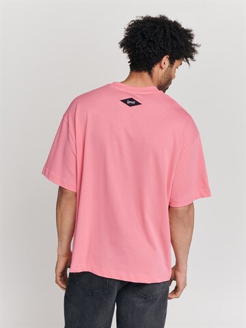 LYCATI exclusive for ABOUT YOU Shirt 'Grounder' in Roze