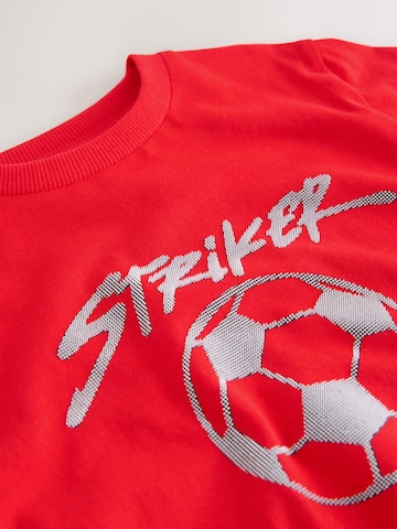 Next Тениска в червено