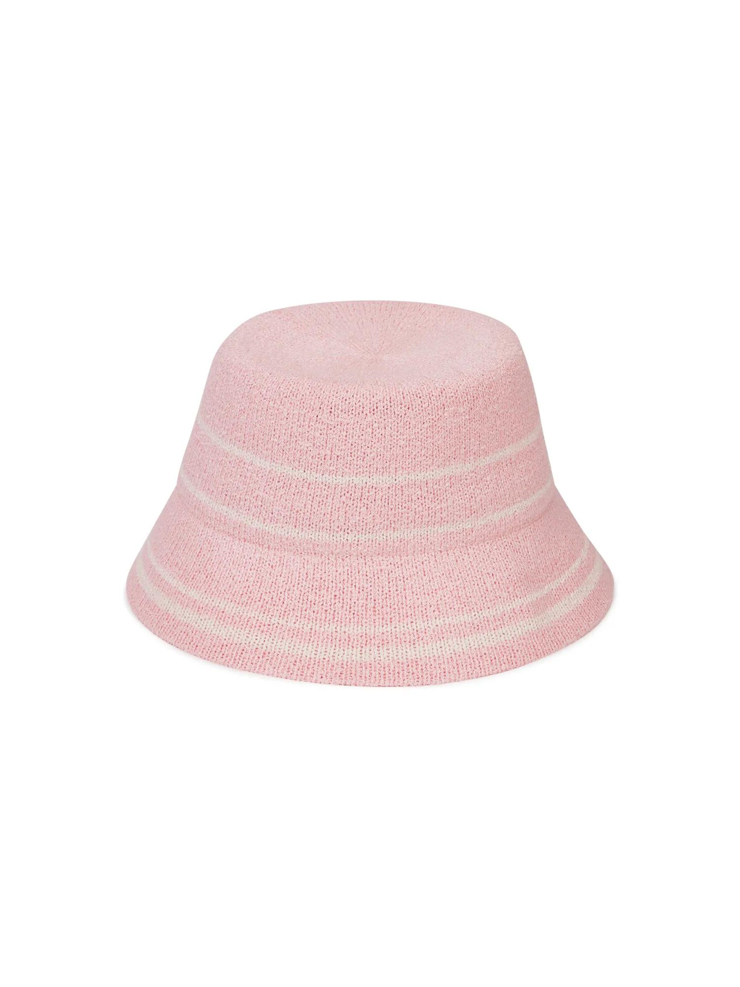 Chapeaux Karl Lagerfeld en rose