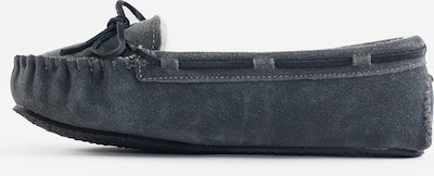 Minnetonka Pantoufle 'Cally' en gris foncé, Vue avec produit